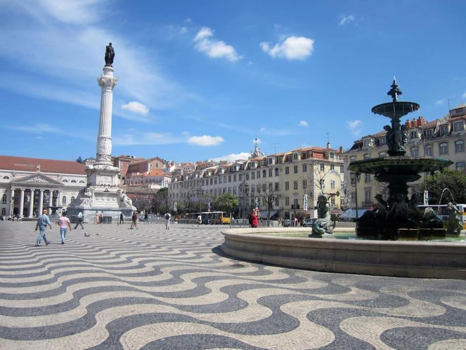 C3 Bairro Alto Cozy Romantic Loft In 18th Century Building Lisboa